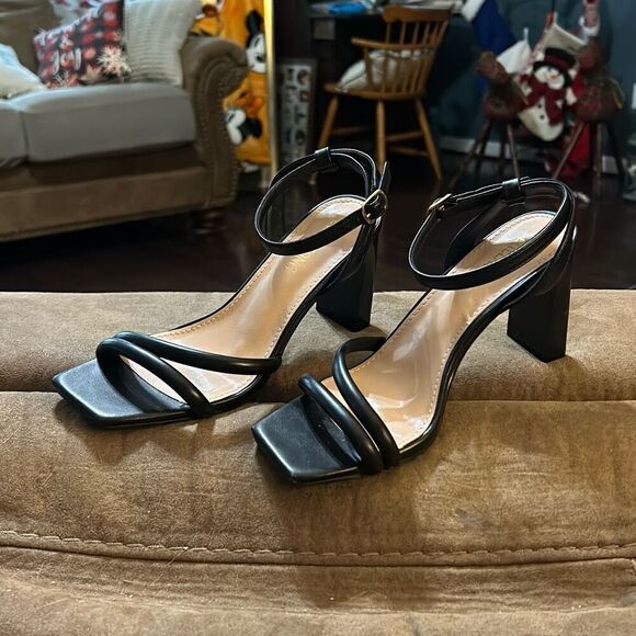 Lullasong Womens Open Toe Strappy Chunky Heeled Sexy Dress Party Shoes - Picture 1 of 10